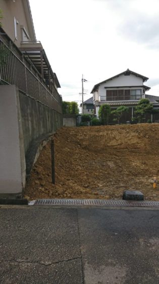 堺市南区赤坂台 軽量鉄骨造2階建て(高台)解体工事